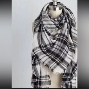 ModCloth black and white scarf wrap